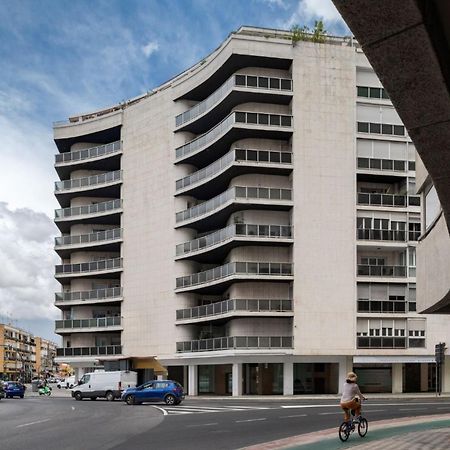 Magno Apartments Principe Seville Exterior photo
